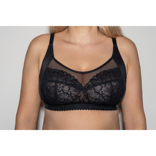 Juoda liemenėlė be lankelių...