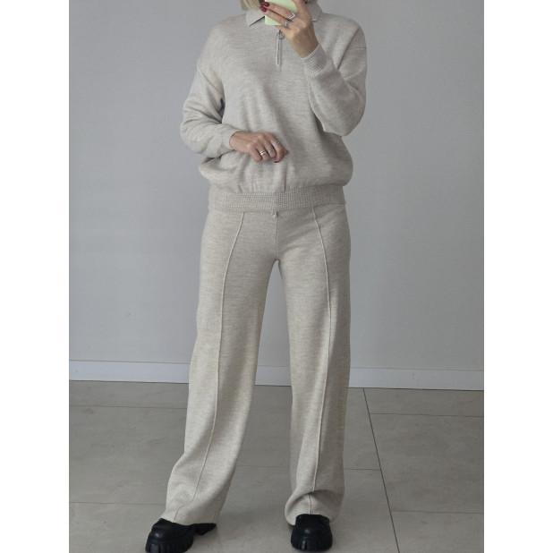 Šviesaus melanžo megzto...