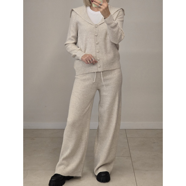 Šviesaus melanžo megzto...