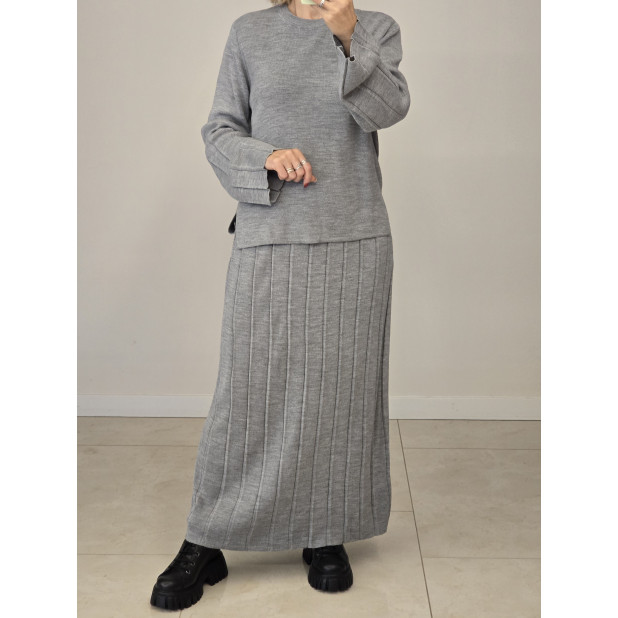 Pilko melanžo megzto...