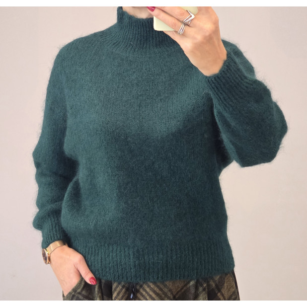 Žalias megztukas su mohera...