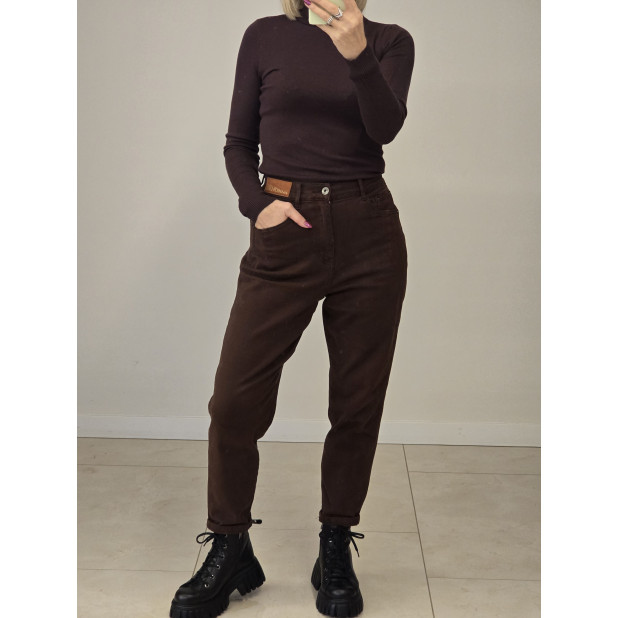 Šokolado spalvos džinsai...