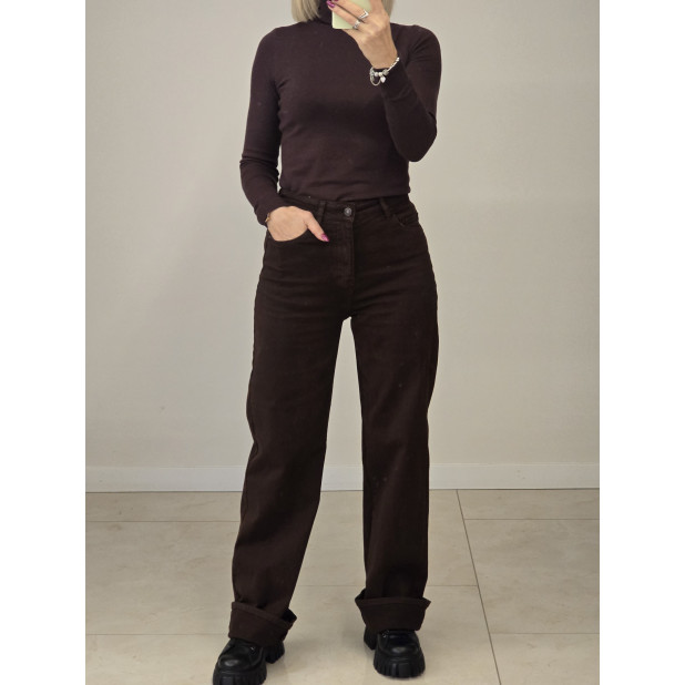 Šokolado spalvos džinsai...