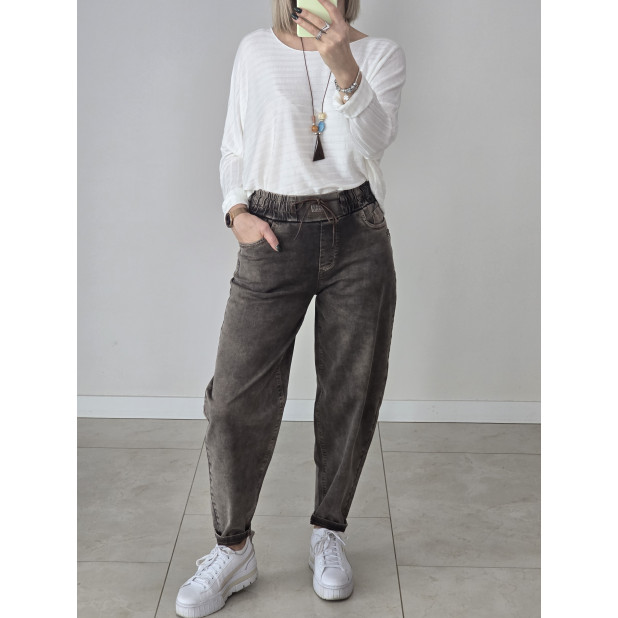 Rudos džinsinės kelnės...