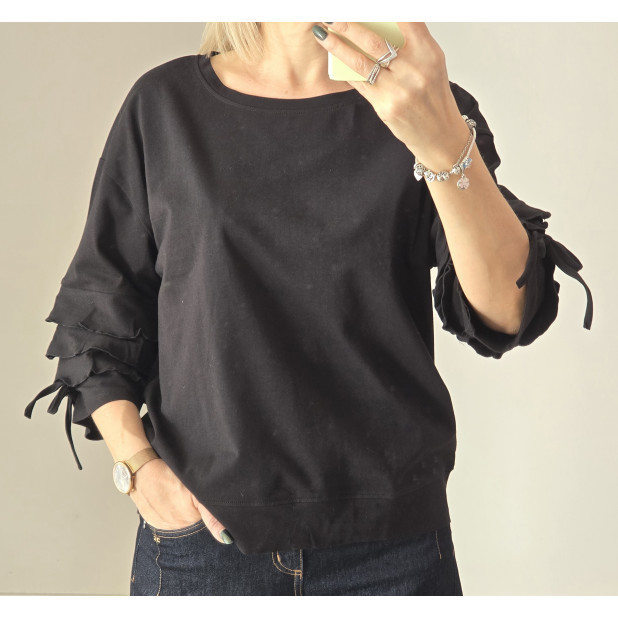 Juoda palaidinė moterims...