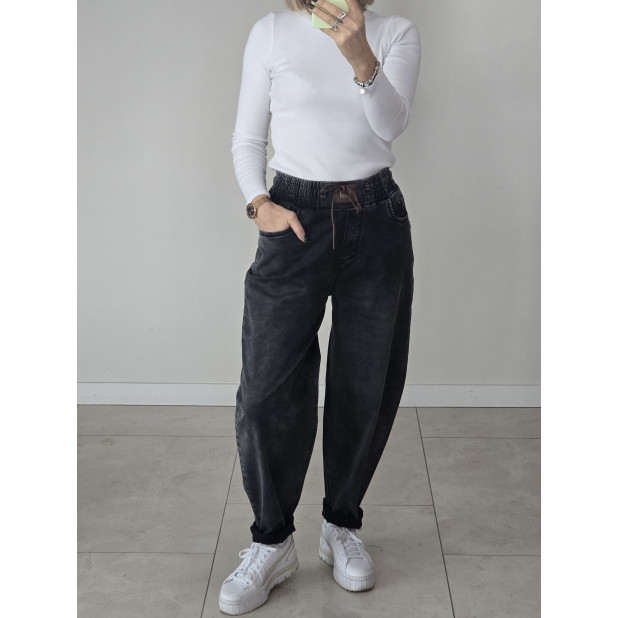 Juodos džinsinės kelnės...