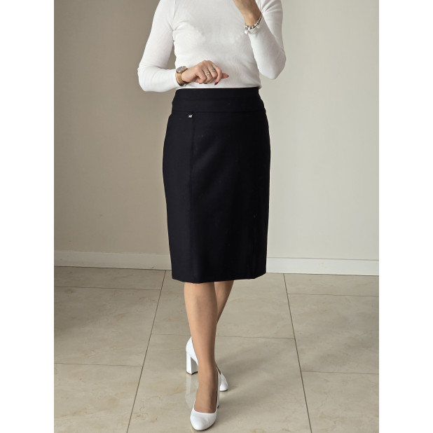 Klasikinis tamsiai mėlynas...