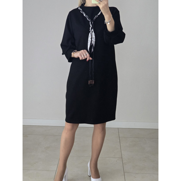 Elegantiška juoda suknelė...