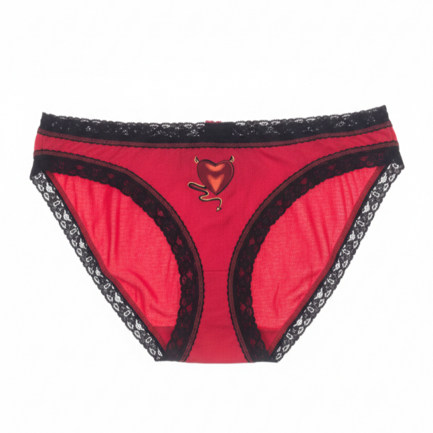 Raudonos moteriškos...