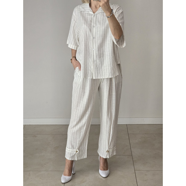 Baltas komplektas su linu...