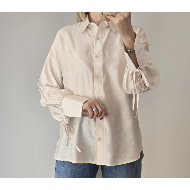 Kreminė palaidinė moterims...